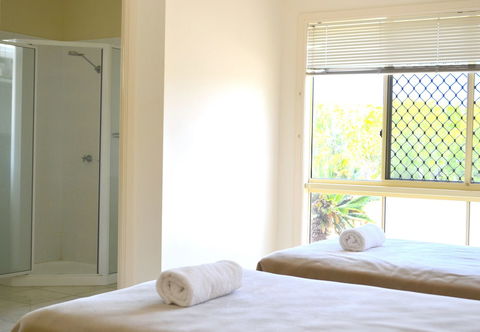 Hinchinbrook Resorts - Getaway Accommodation 4