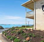 The Dolphins Beachfront Apartments - Getaway Accommodation
