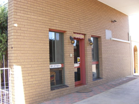 Eaglehawk Motel - Getaway Accommodation 2