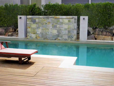 Shangri-La Gardens - Getaway Accommodation 2