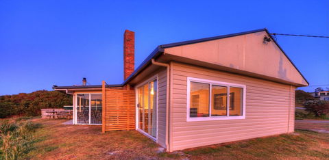 Arthur River Spa Cottage - Getaway Accommodation 6