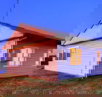 Arthur River Spa Cottage - Getaway Accommodation