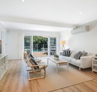 Greenwich Garden Apartment - Getaway Accommodation