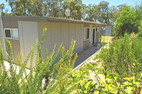 Honeybee Country Accommodation - Getaway Accommodation 6