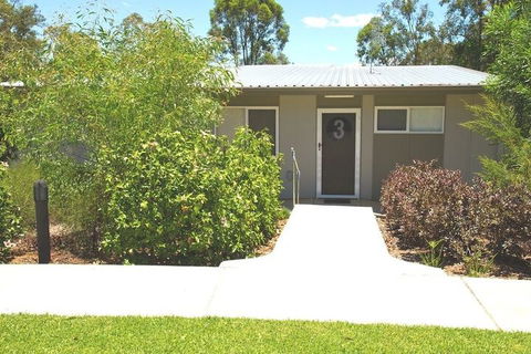 Honeybee Country Accommodation - Getaway Accommodation 2