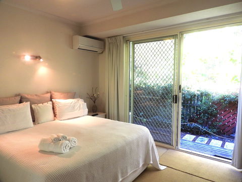 Howies Place Noosa - Getaway Accommodation 2