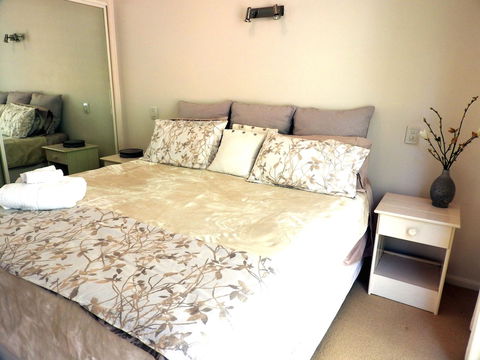 Howies Place Noosa - Getaway Accommodation 5