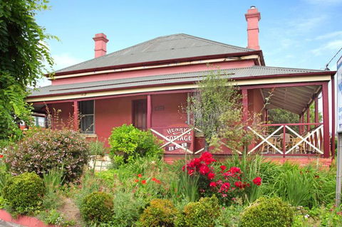 Henrys Cottage - Getaway Accommodation 4
