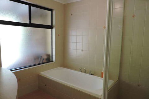 Rural Hideaway - Getaway Accommodation 6
