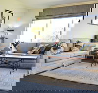 FALMOUTH Seadrift Cottage - Getaway Accommodation