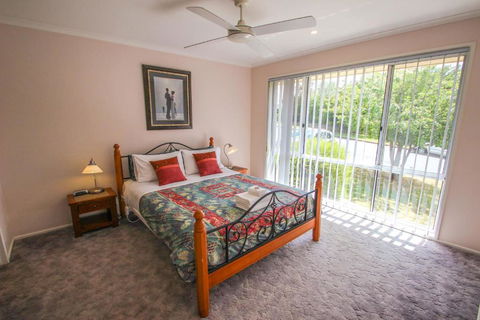 Hargreaves House - Getaway Accommodation 2