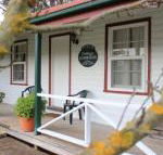 Coonawarras Pyrus Cottage - Getaway Accommodation