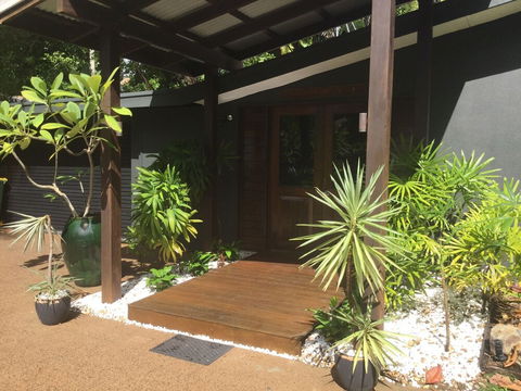 The Beach House Port Douglas - Getaway Accommodation 0