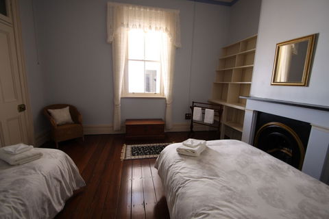 Lavender Vale Cottages - Getaway Accommodation 5