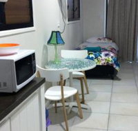 Inner City Granny Flat - Getaway Accommodation