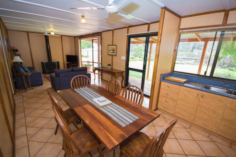 Nornalup Riverside Chalets - Getaway Accommodation 4