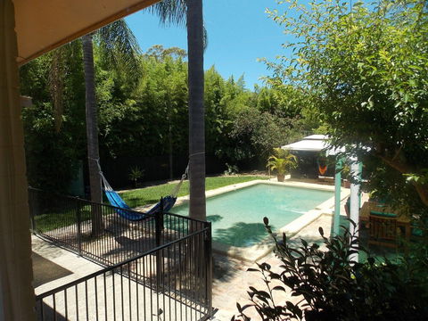 Hidden Oasis - Getaway Accommodation 3