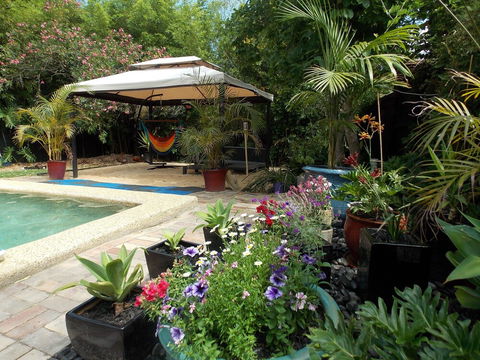 Hidden Oasis - Getaway Accommodation 4
