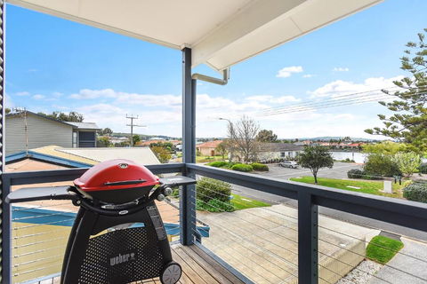 Hope House Encounter Bay - Getaway Accommodation 5
