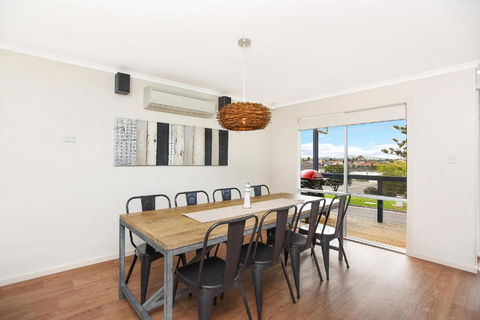 Hope House Encounter Bay - Getaway Accommodation 4