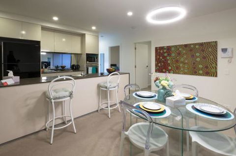 Waterfront Apartments Marinaquays Apt 221 & Apt 234 - Getaway Accommodation 6