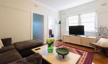 Stunning Beach Living H361 - Getaway Accommodation 1