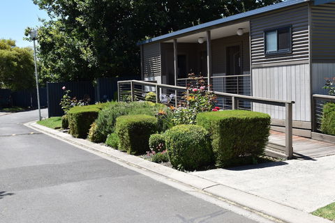 Lifestyle Villages Traralgon - Getaway Accommodation 4