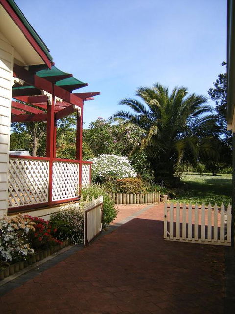 Belle Cottage - Getaway Accommodation 3