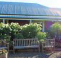 Bed  Breakfast at Tiffanys - Getaway Accommodation