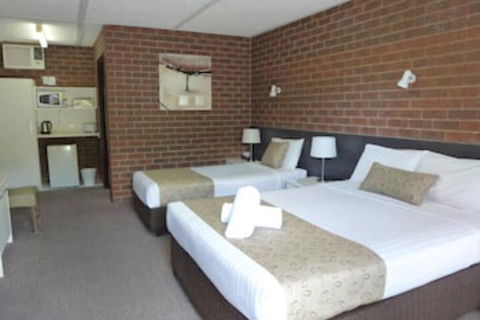 Healesville Motor Inn - Getaway Accommodation 4