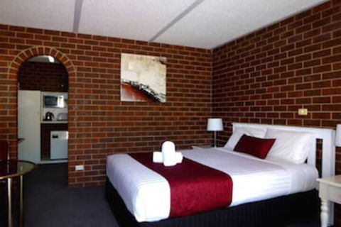 Healesville Motor Inn - Getaway Accommodation 1