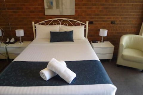 Healesville Motor Inn - Getaway Accommodation 3