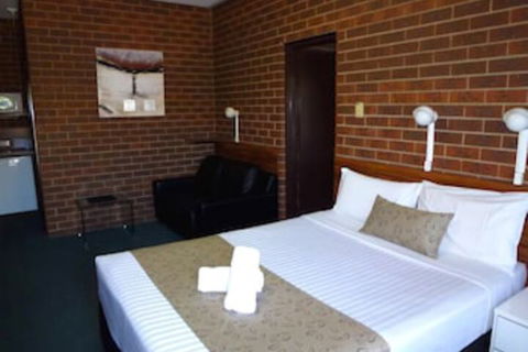 Healesville Motor Inn - Getaway Accommodation 2