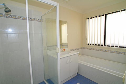 Waterfront Getaway In Sussex - Getaway Accommodation 4