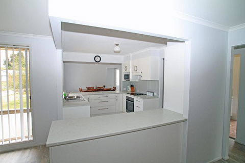 Waterfront On Plover - Getaway Accommodation 5