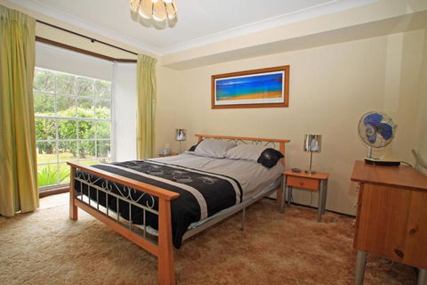Waterfront On Sandpiper - Getaway Accommodation 5