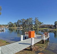 Waterfront on Sandpiper - Getaway Accommodation