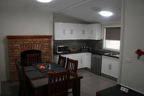 34 On Emily - Getaway Accommodation 2