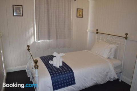YesterYear On West - Getaway Accommodation 7