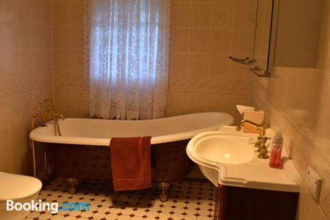 YesterYear On West - Getaway Accommodation 2