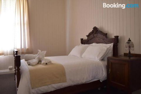 YesterYear On West - Getaway Accommodation 5