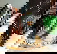 UNIQUE - New York Loft Style Townhouse - Getaway Accommodation