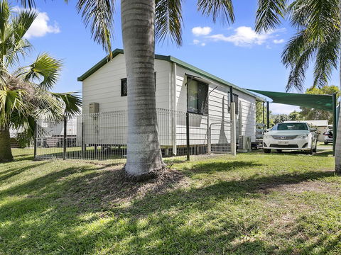 Fisherman's Beach Holiday Park - Getaway Accommodation 2