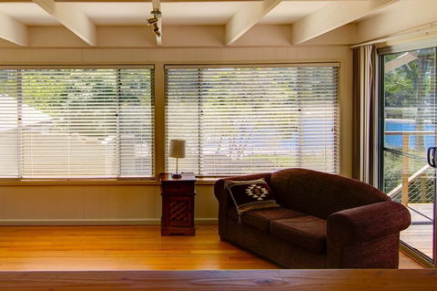 Henny's Of Merimbula - Getaway Accommodation 2