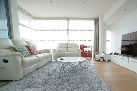Crows Nest Family Apartment - Getaway Accommodation 7