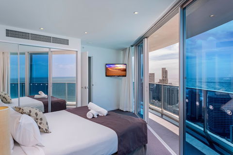 Holiday Holiday - H Residence Apartments - Getaway Accommodation 5