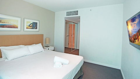 Holiday Holiday - H Residence Apartments - Getaway Accommodation 3