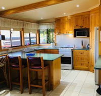 Anglers Reach Lakeside Village - Getaway Accommodation