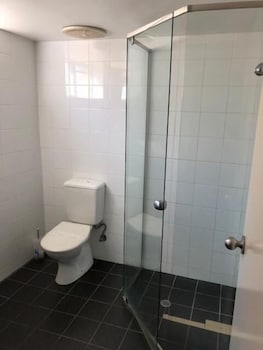 Horse And Jockey Hotel Motel - Getaway Accommodation 6