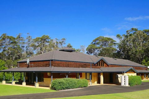 Harmony Forest Accommodation & Vineyard - Getaway Accommodation 2